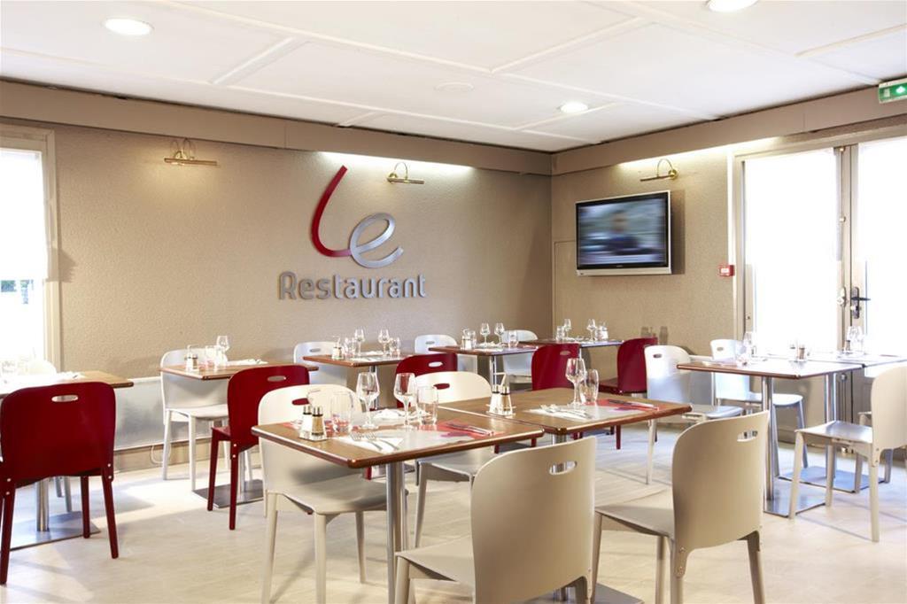 Campanile Carcassonne Est - La Cite Hotel Екстериор снимка