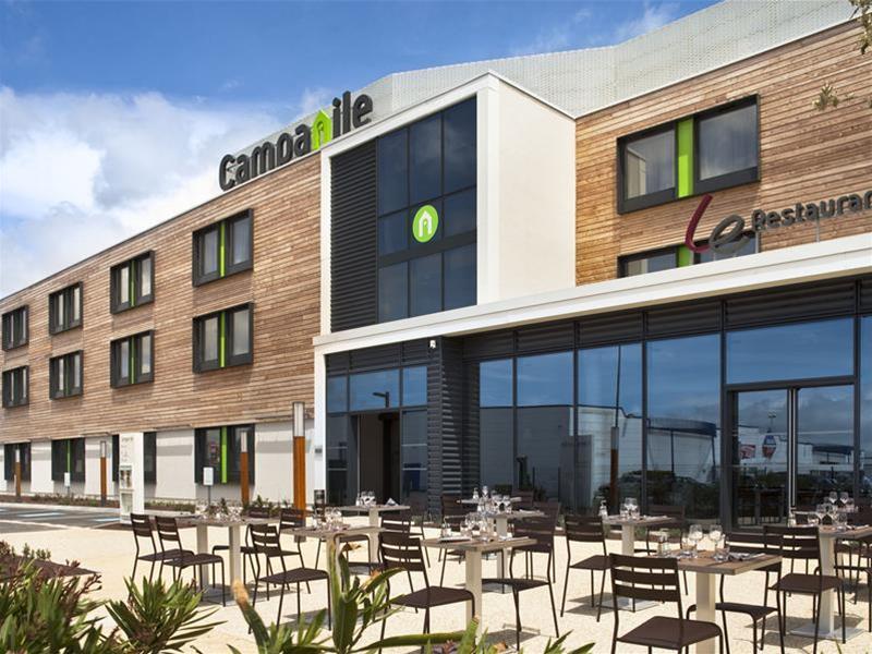 Campanile Carcassonne Est - La Cite Hotel Екстериор снимка