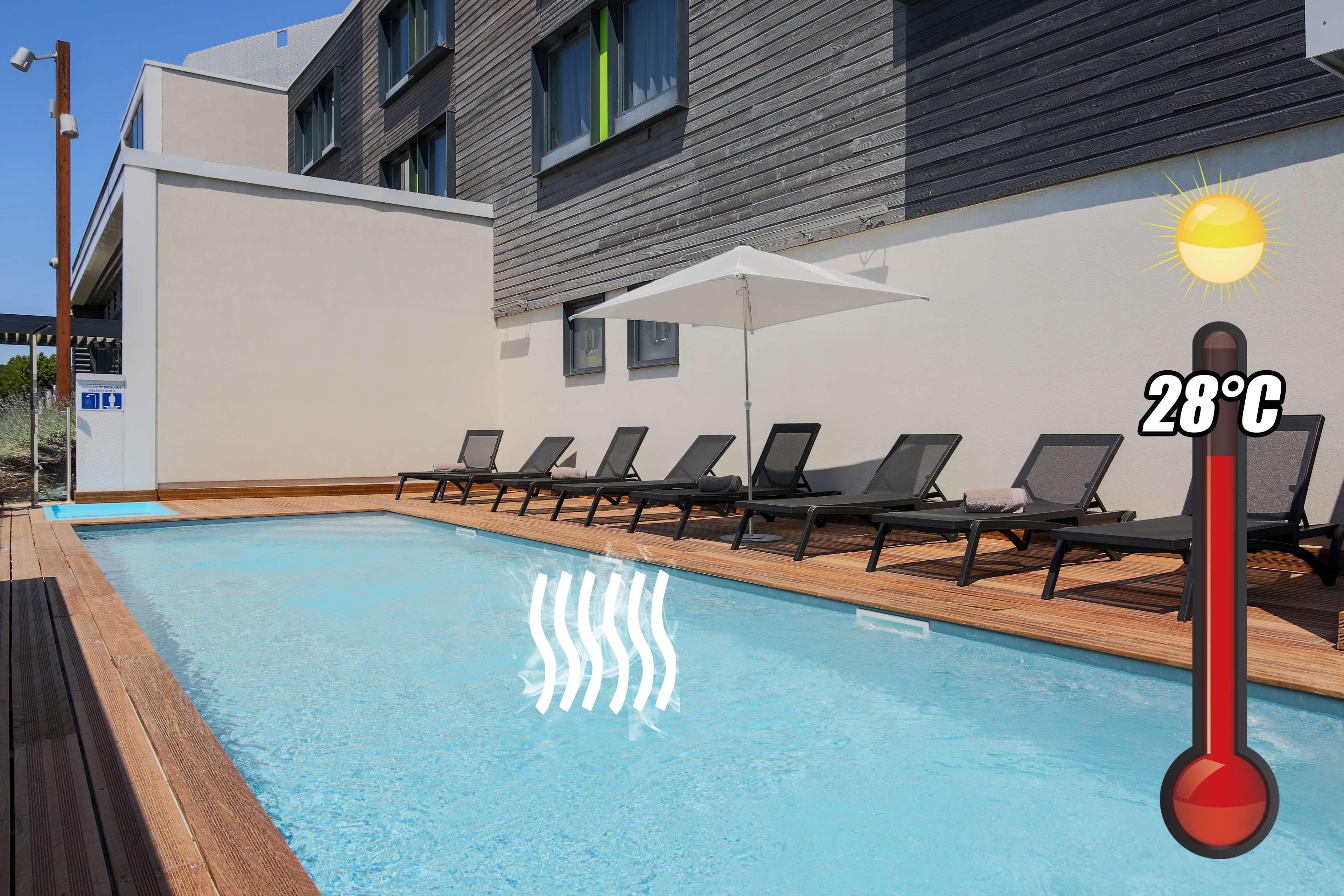 Campanile Carcassonne Est - La Cite Hotel Екстериор снимка